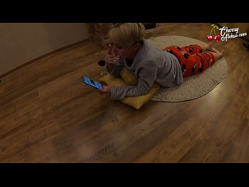 ❤️ Crazy Blonde បឺតជញ្ជក់ Dick ដ៏ធំ ហើយលោតលើវា - ការរួមភេទតាមរន្ធគូថ ❤️❌ Anal porn នៅសិច km.eviewporn.ru ﹏